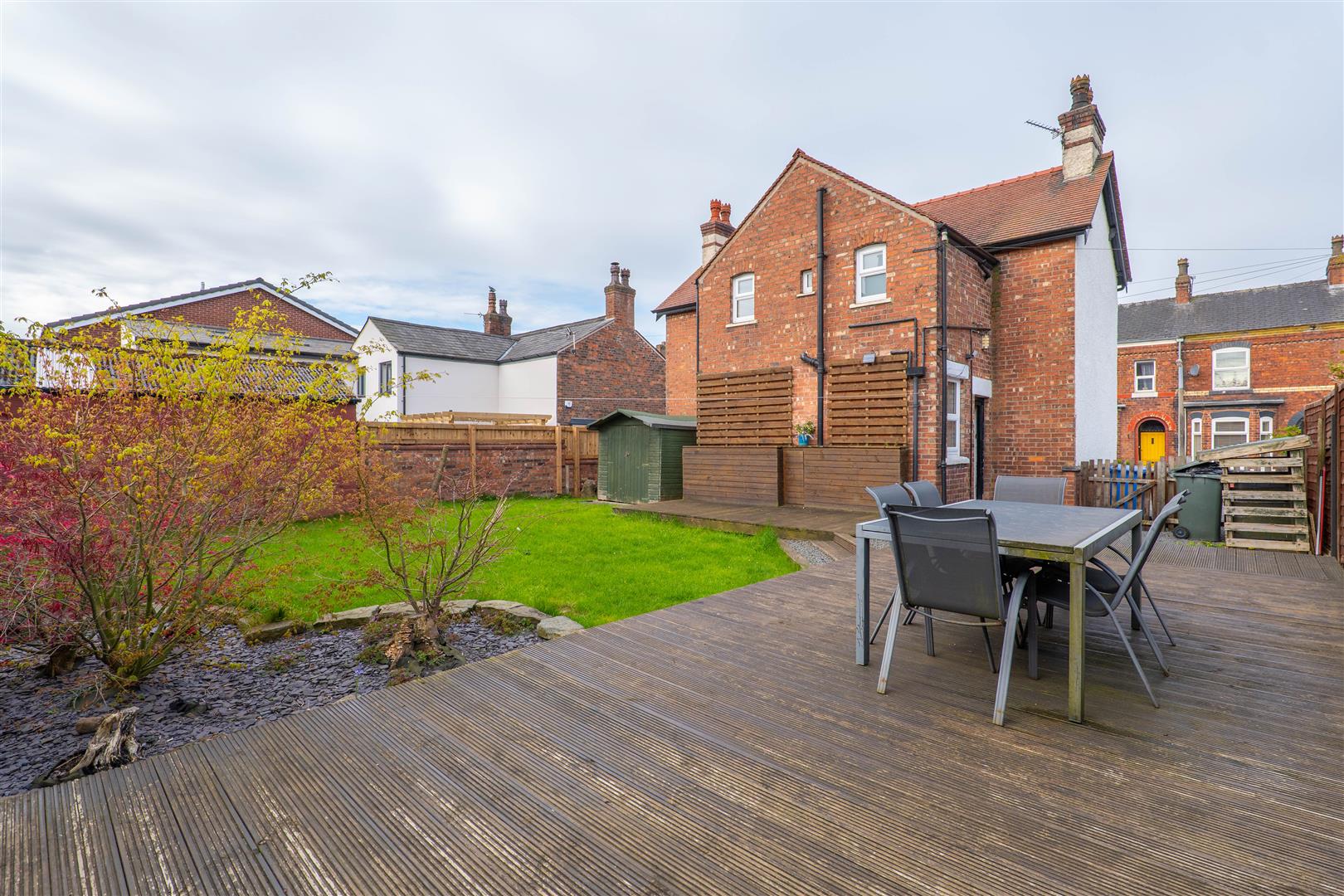 3 bed property in Station Road, Leyland